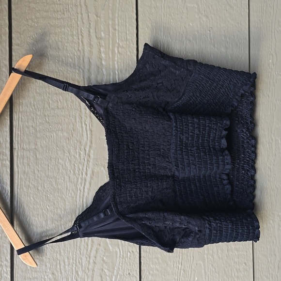 Torrid Black Lace Smocked Crop Top 3x - Picture 8 of 12